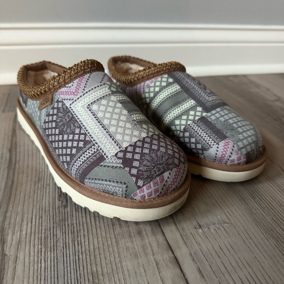 UGG Other - Tasman Taz Sash Uggs size 11
